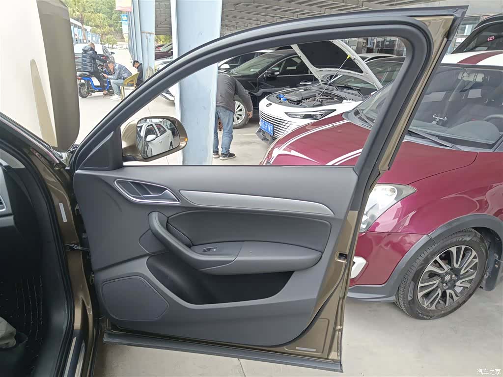 Audi Q3, 2017 15