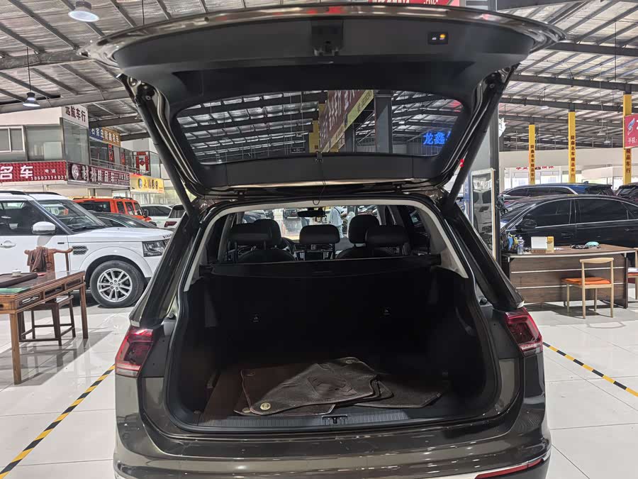 Volkswagen Tiguan L 2018, фото 9