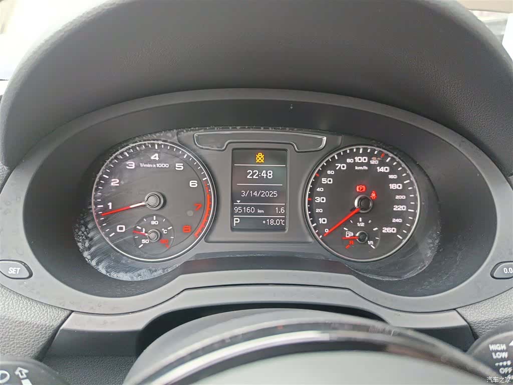 Audi Q3, 2017 4