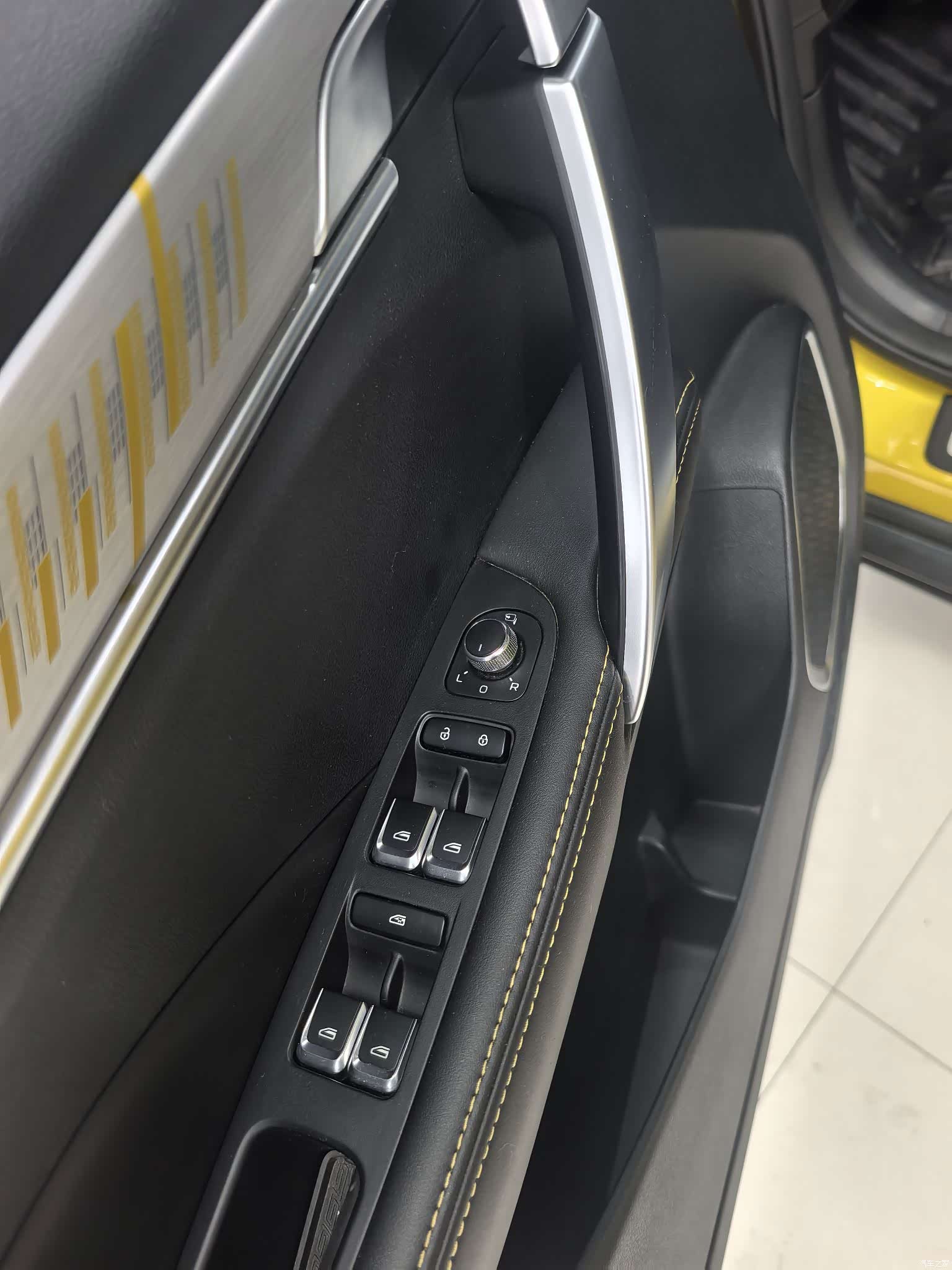 Geely Coolray, 2021 12