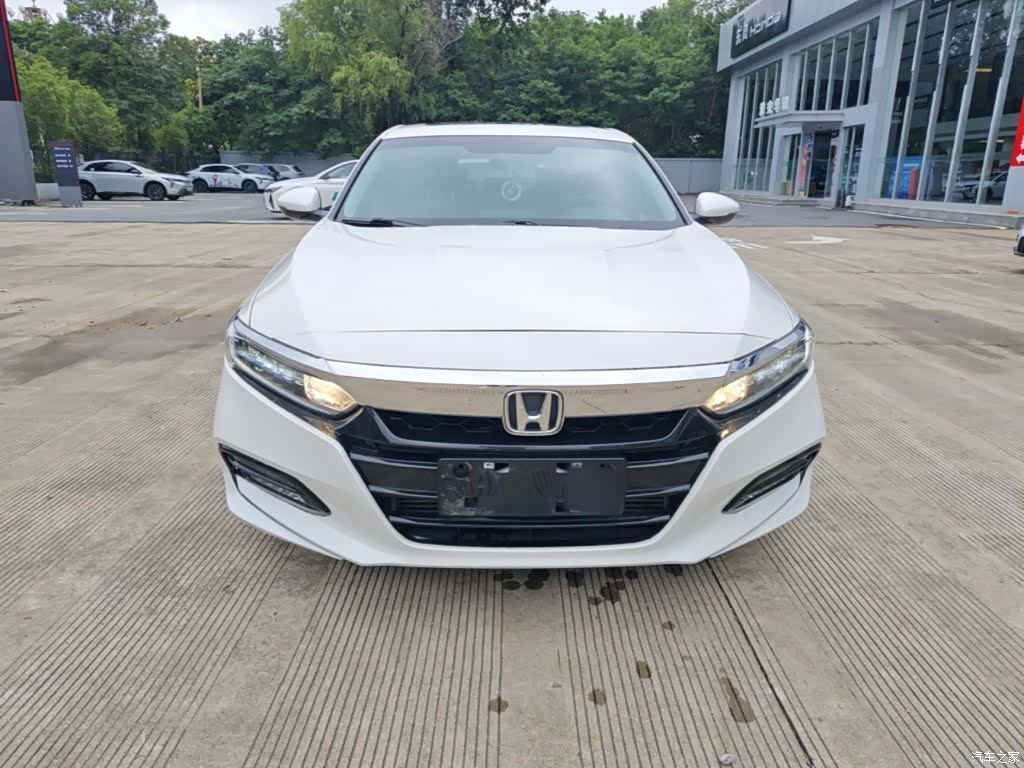 Honda Accord, 2019 3