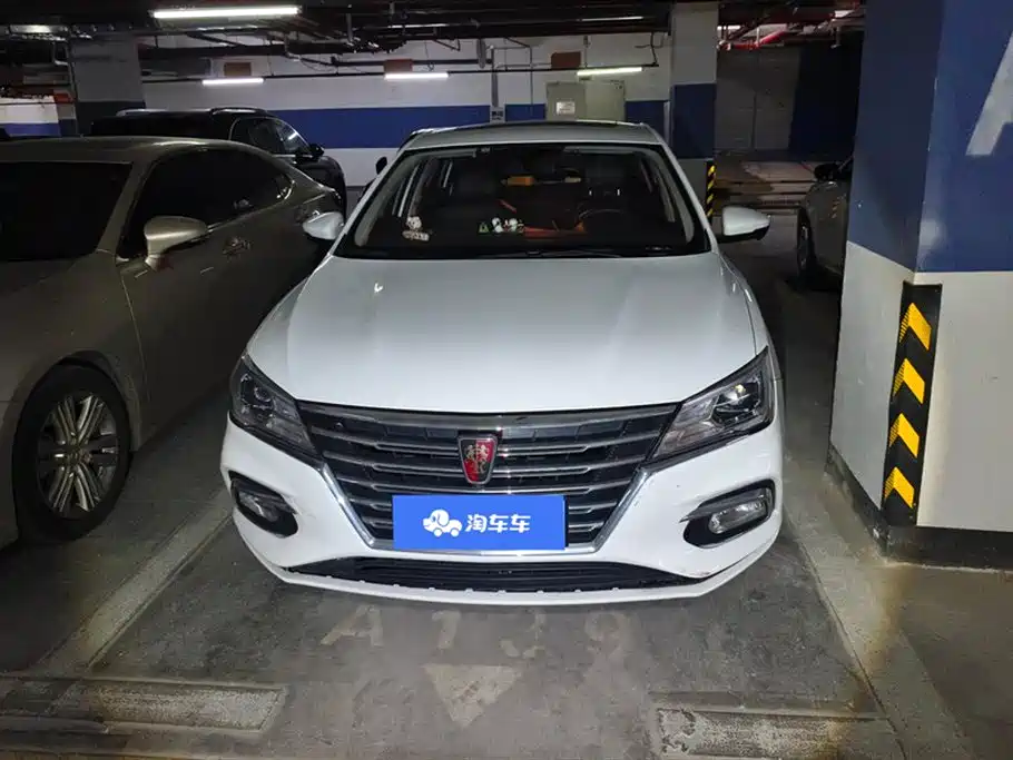 Roewe i5