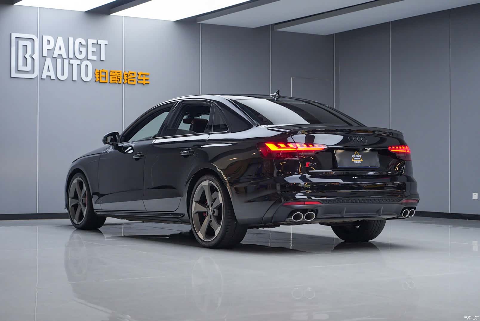 Audi S4, 2023 все фото