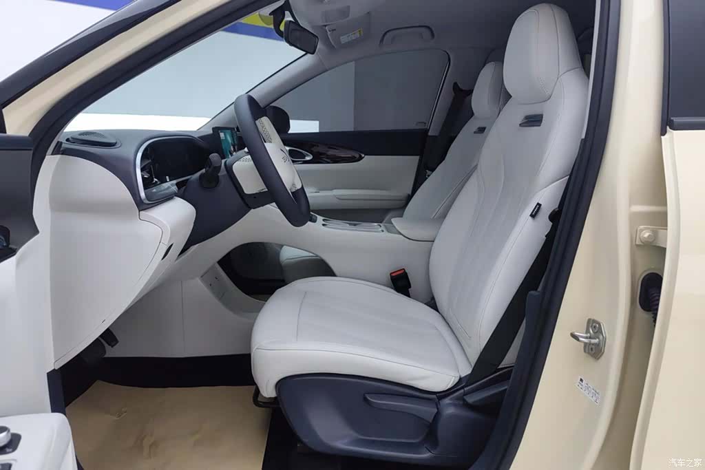 Geely Xingyuan, 2025 9