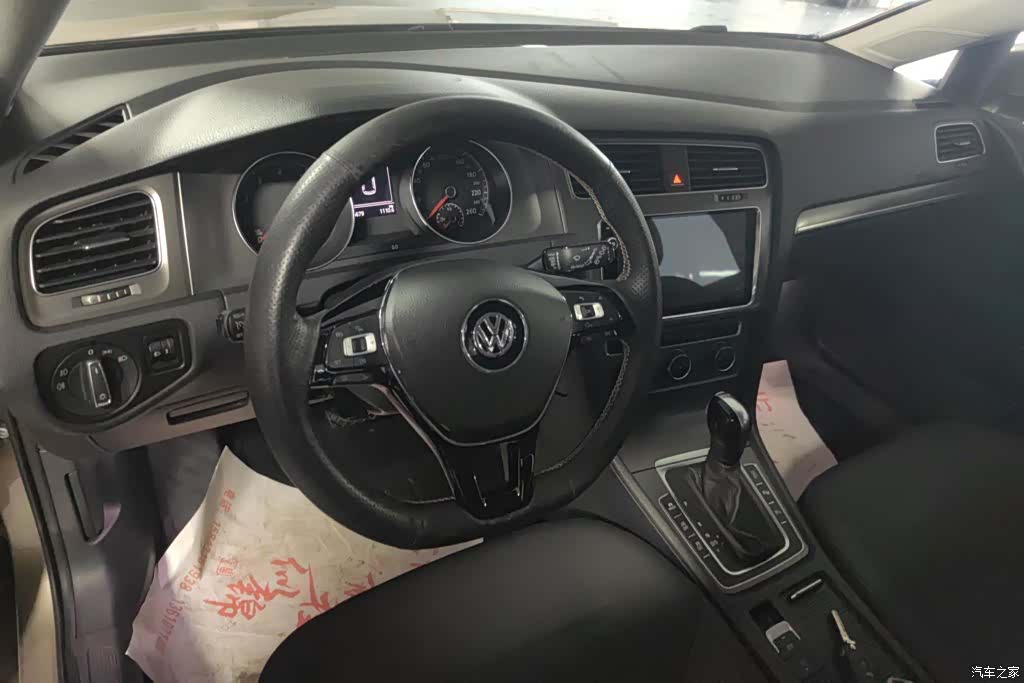 Volkswagen Golf, 2016 12