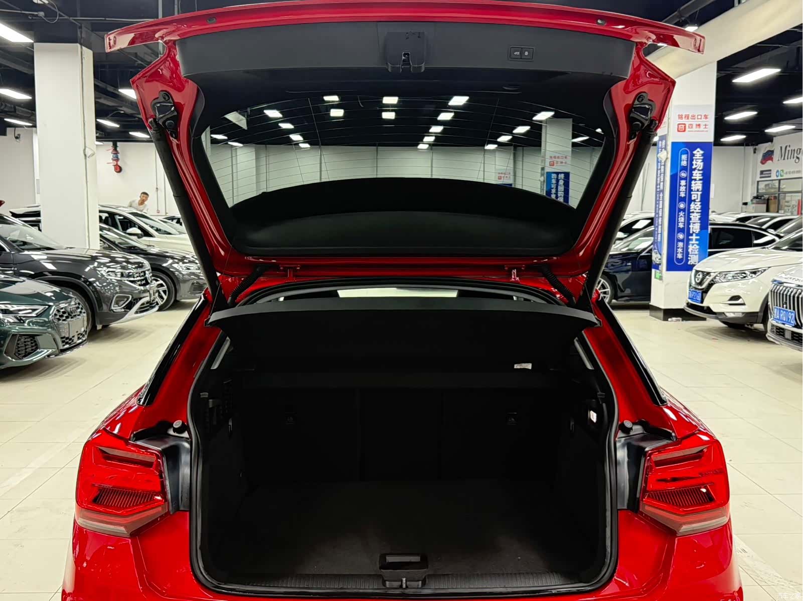 Audi Q2L, 2022 21