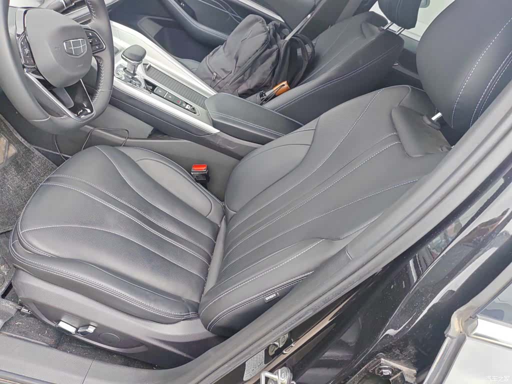 Geely Preface, 2025 15
