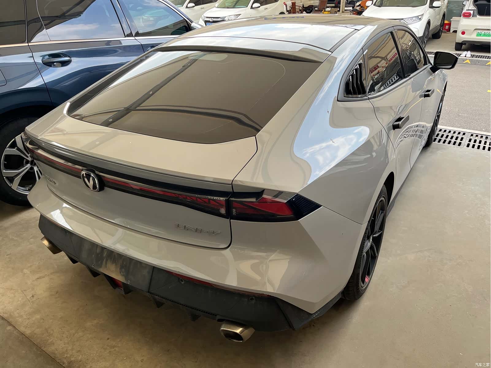 Changan UNI-V, 2022 16