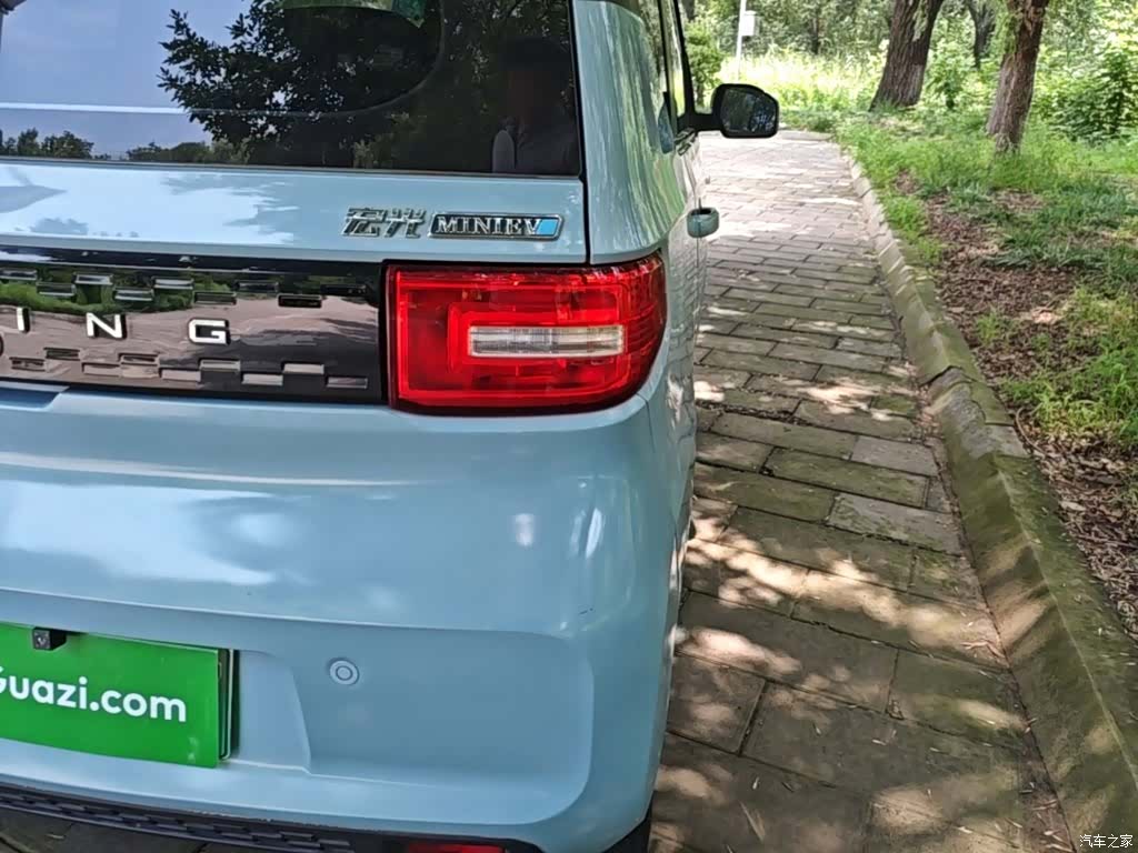 Wuling MINIEV, 2020 8
