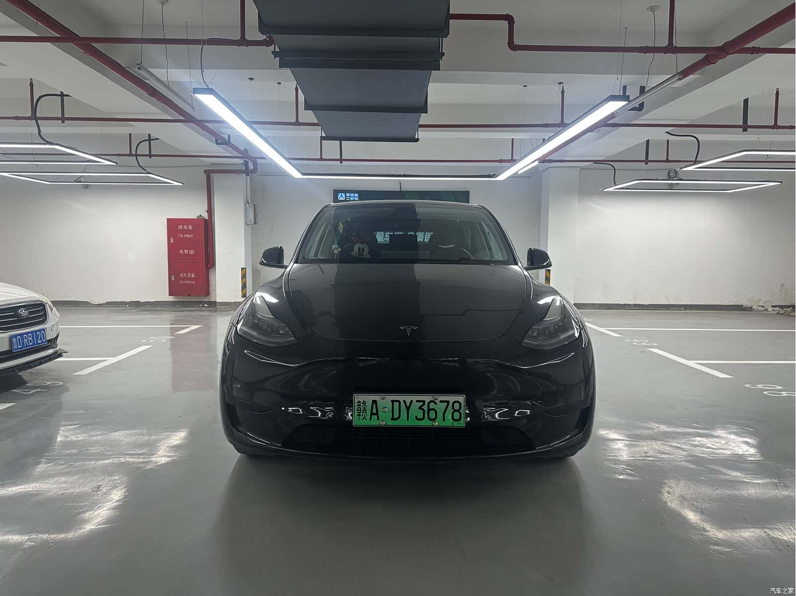 Tesla Model Y, 2024 2