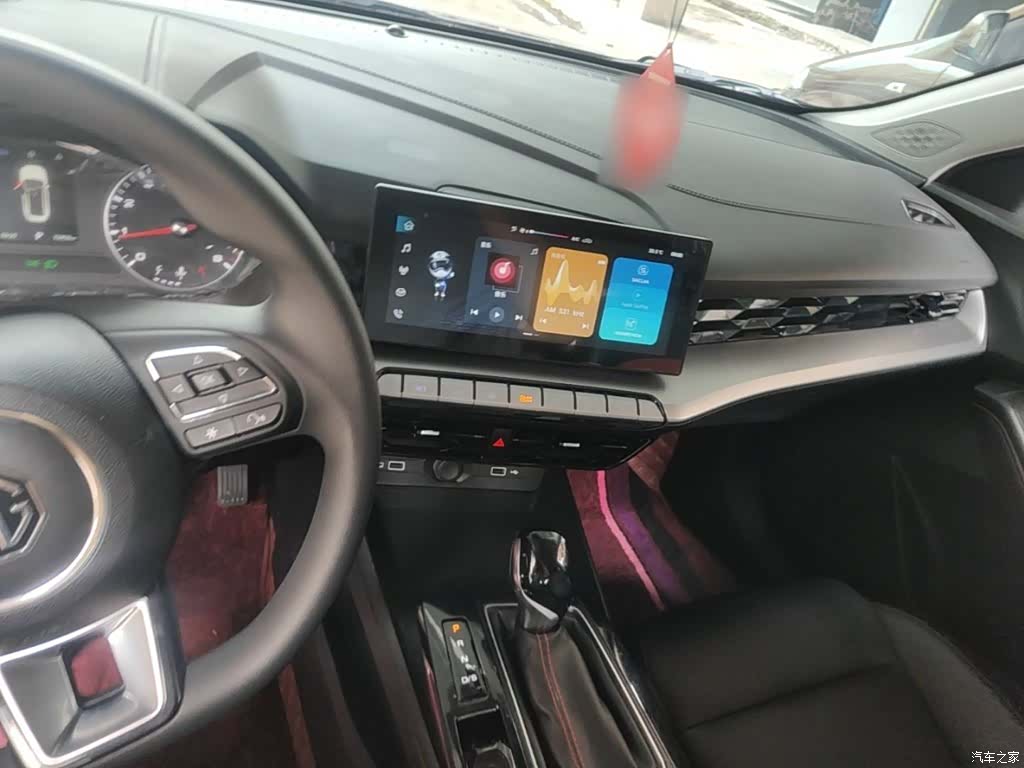 MG MG5, 2023 10