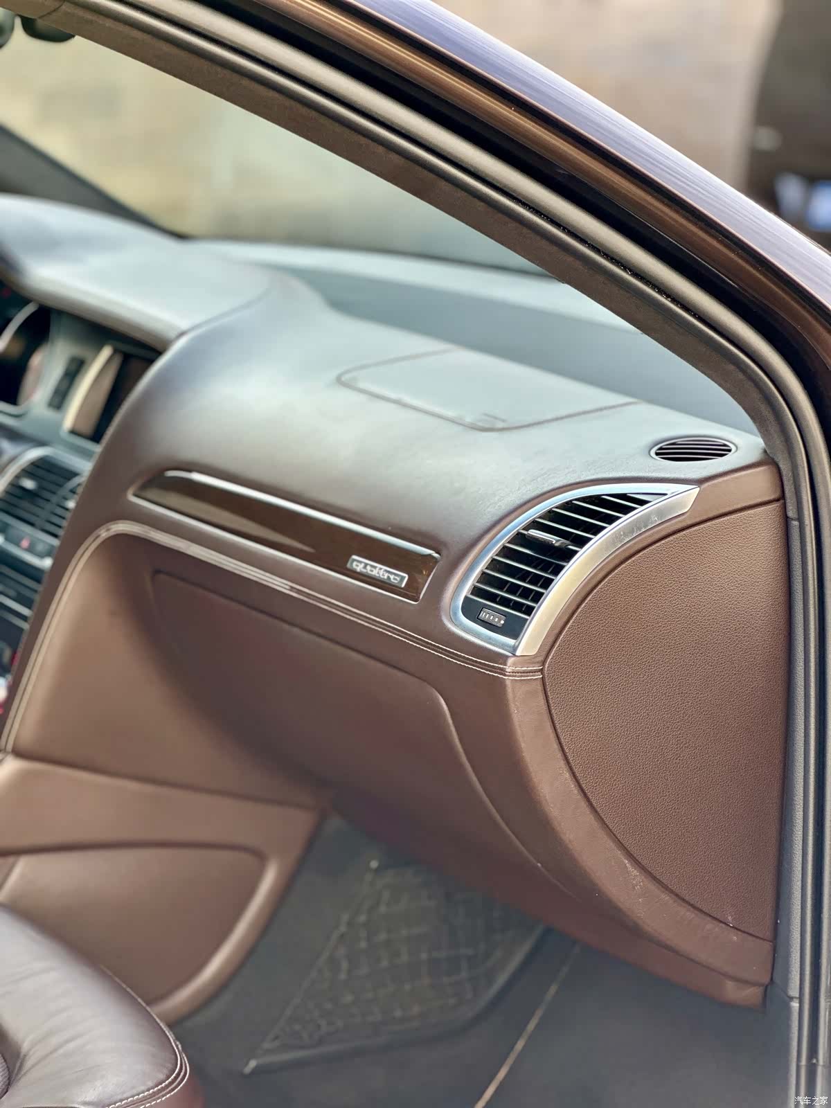 Audi Q7, 2011 45