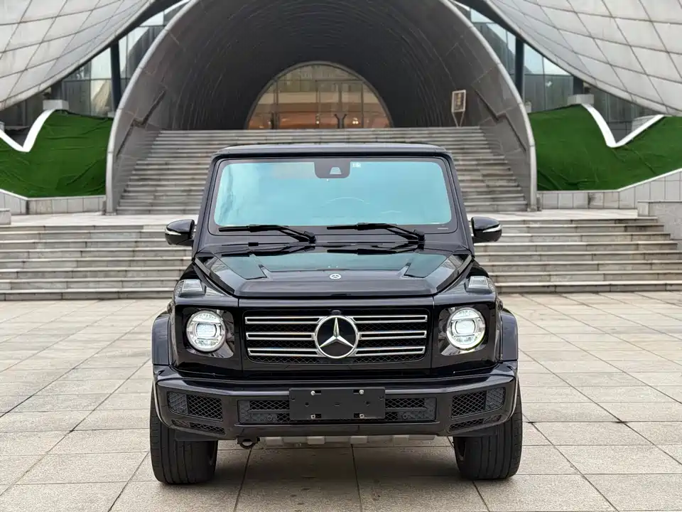 Mercedes-Benz G-class