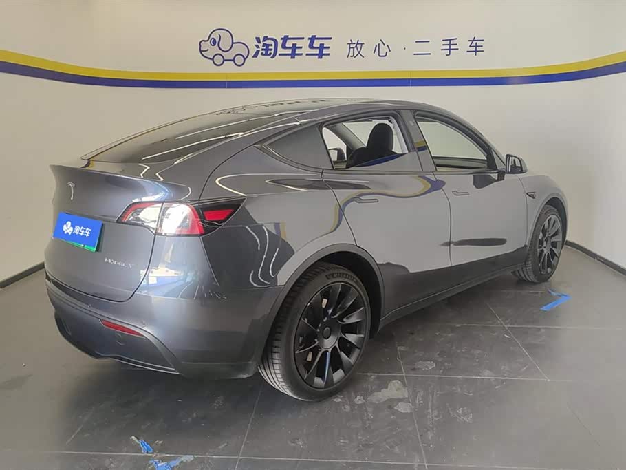 Tesla Model Y Tesla Model Y