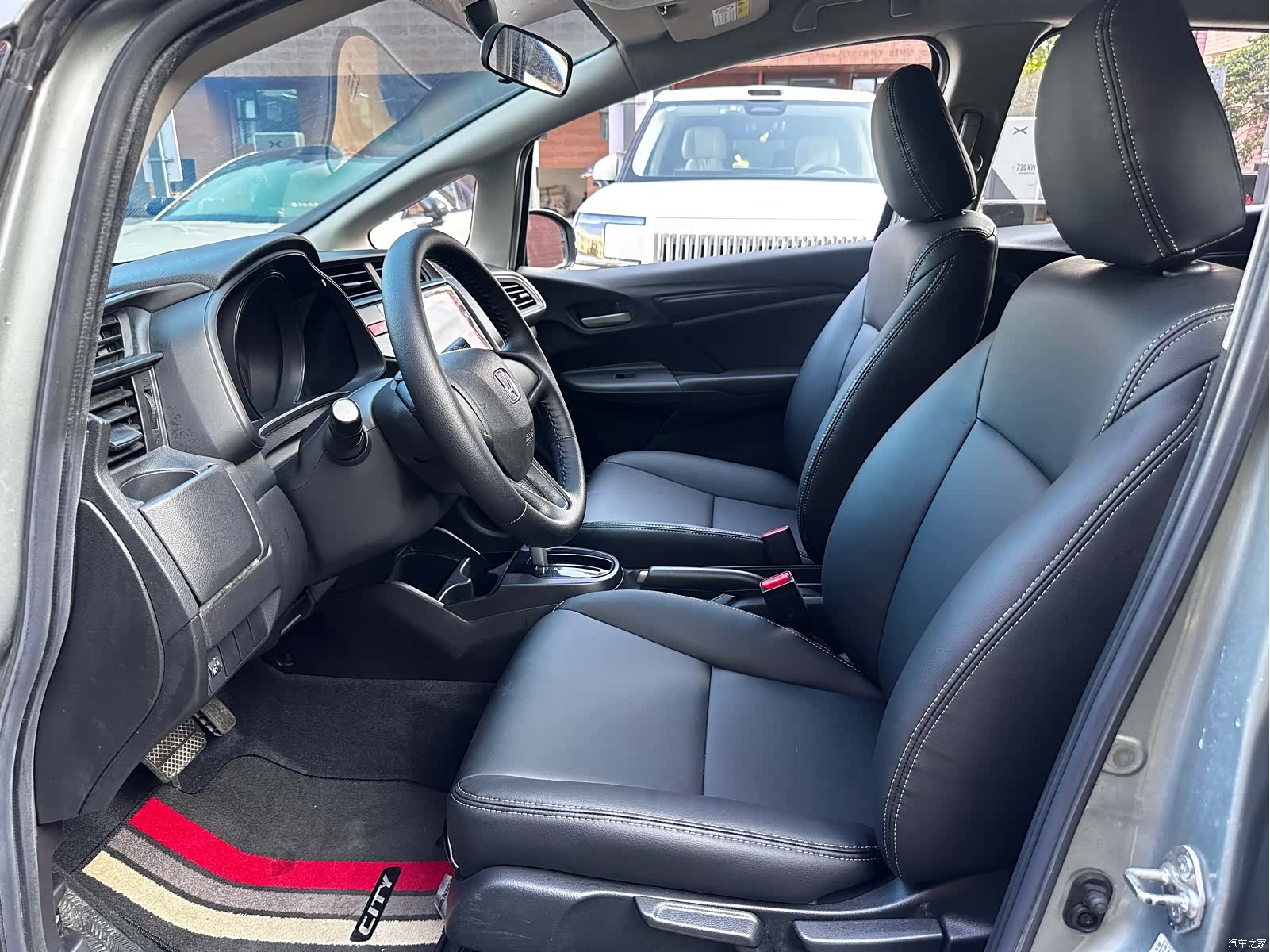Honda Fit, 2016 13