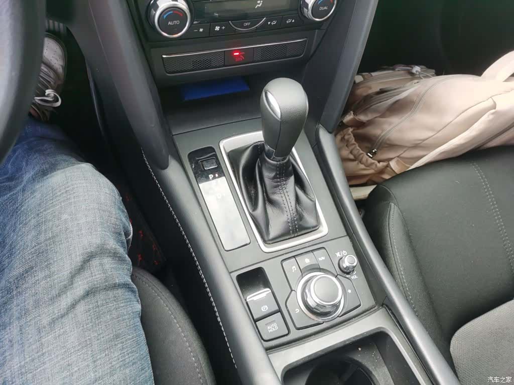 Mazda CX-4, 2021 10