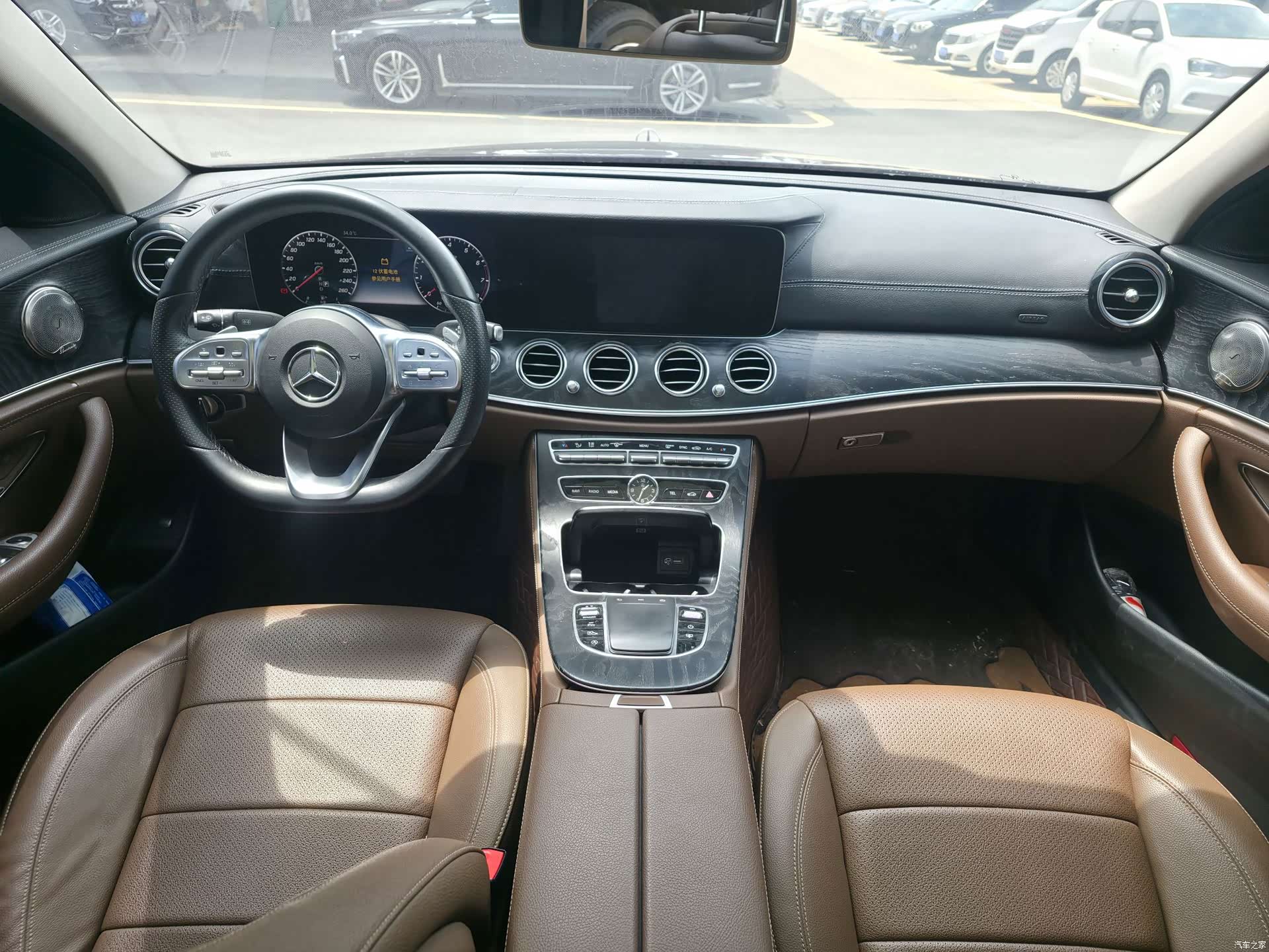 Mercedes-Benz E-Class, 2019 8