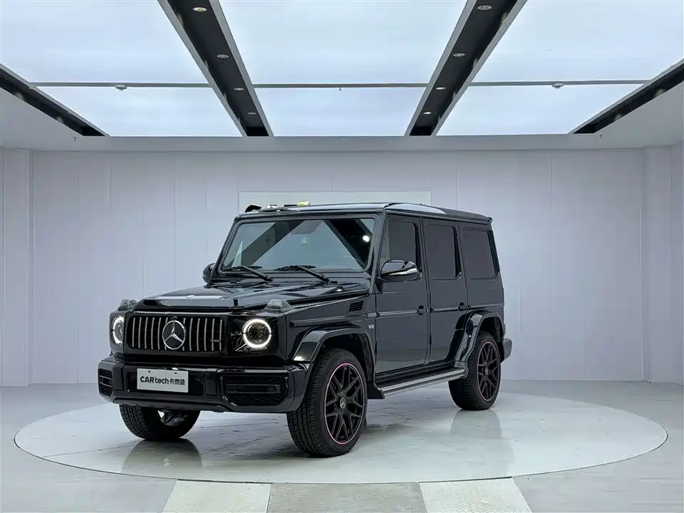 Mercedes-Benz G-class