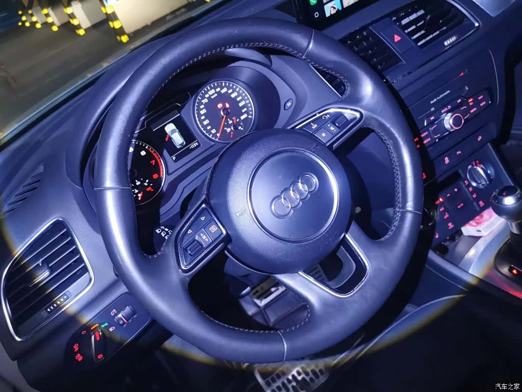 Audi Q3, 2014 3