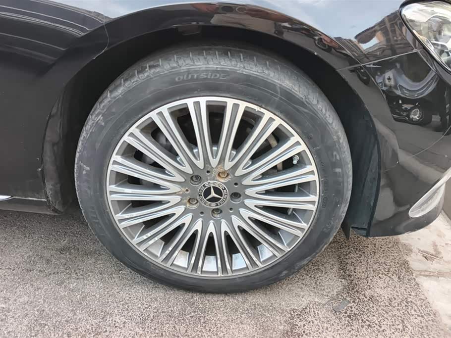 Mercedes-Benz E-class Mercedes-Benz E-class