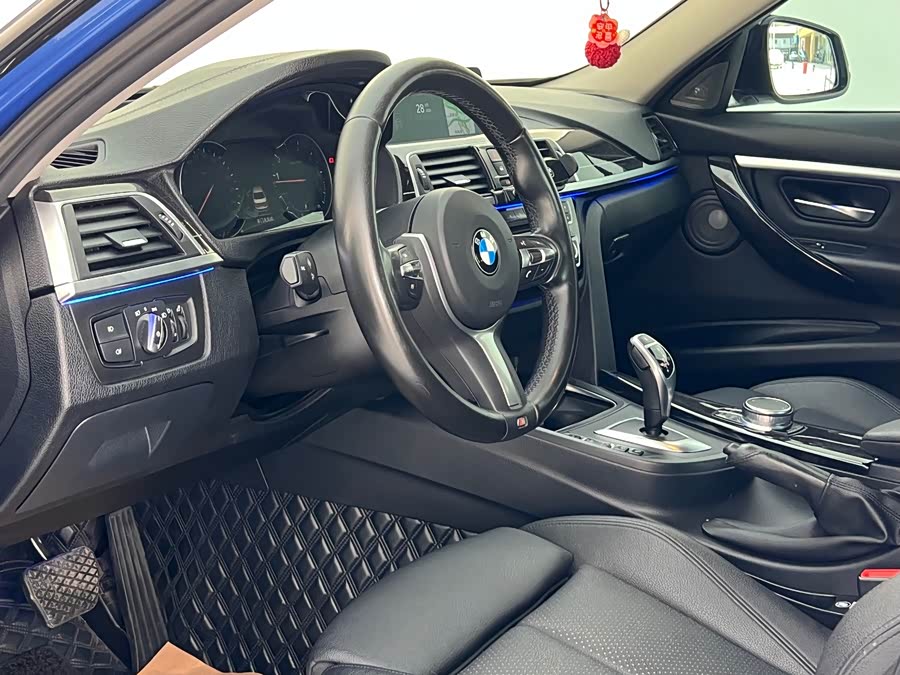 BMW 3 Series 2019, фото 3