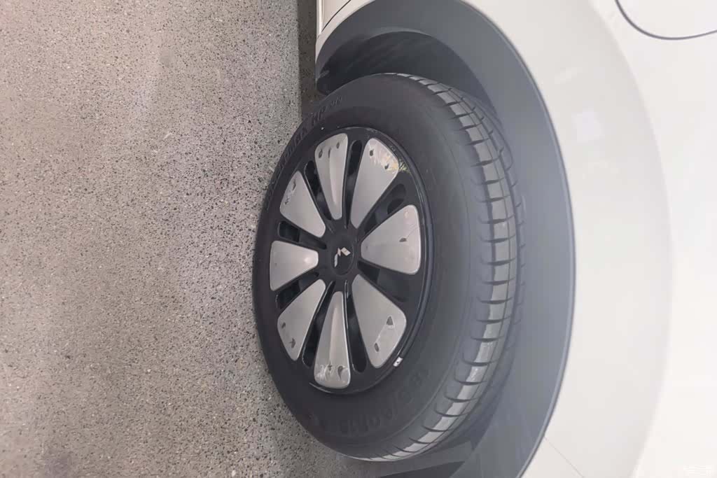 Wuling Bingo, 2024 6