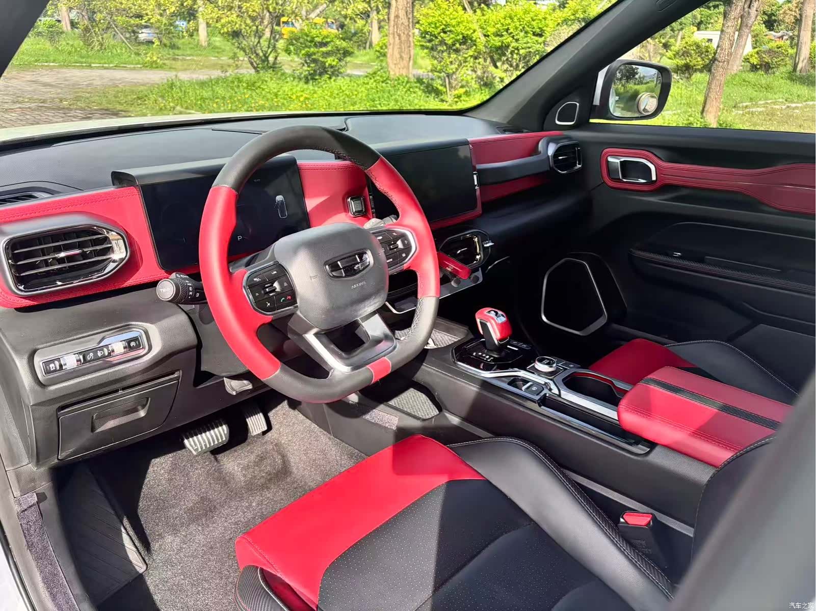 Geely Icon, 2020 13