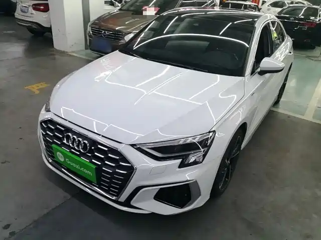 Audi A3 2021 — купить из Китая под заказ