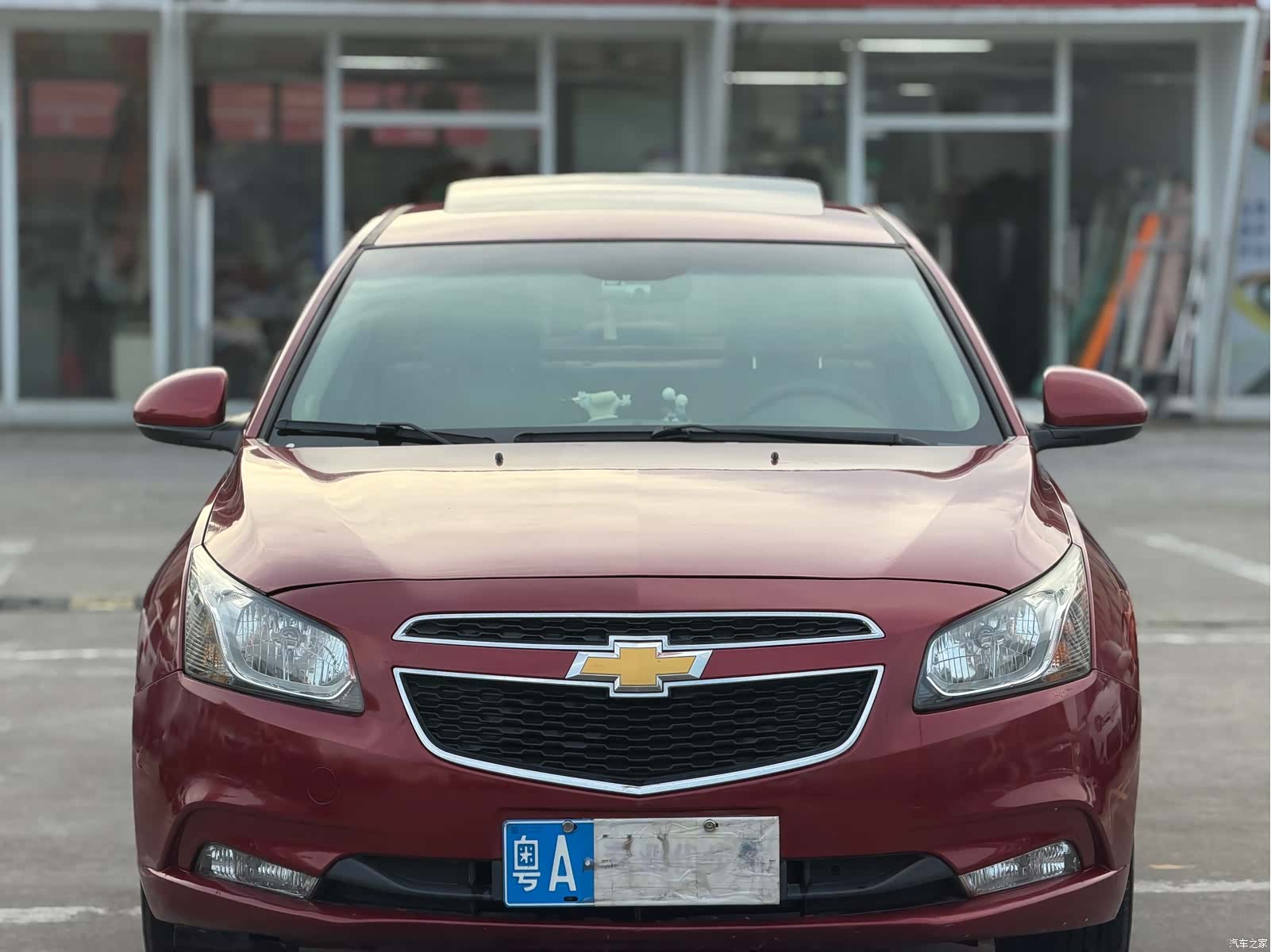 Chevrolet SE, 2015 2
