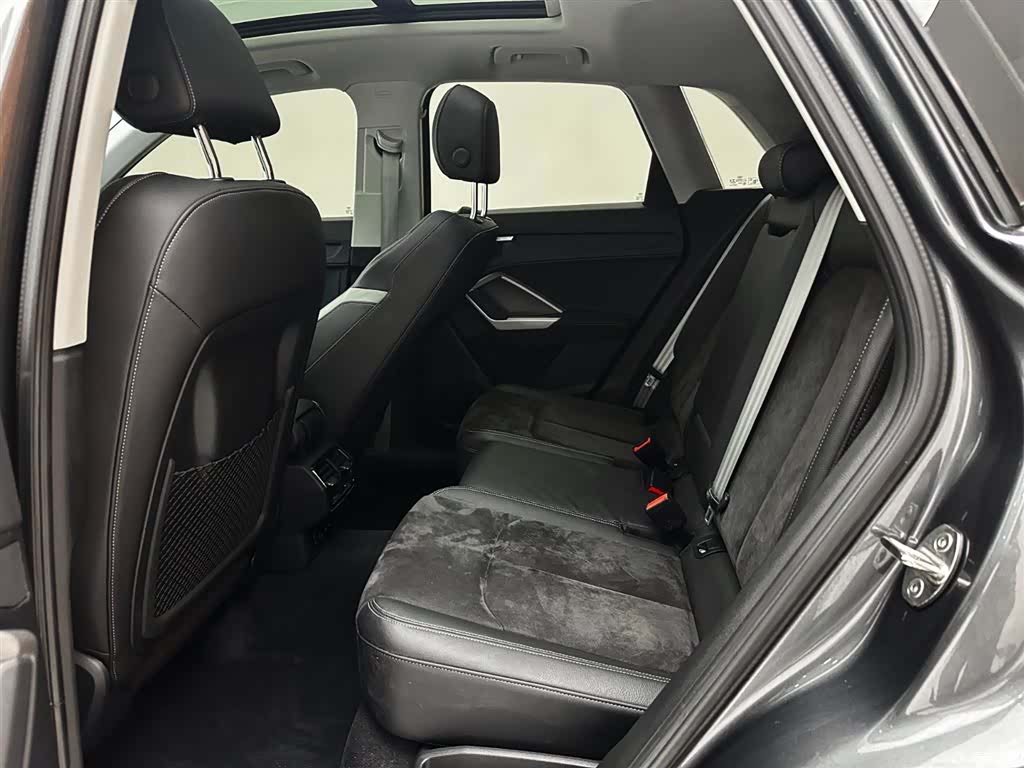 Audi Q3, 2022 21