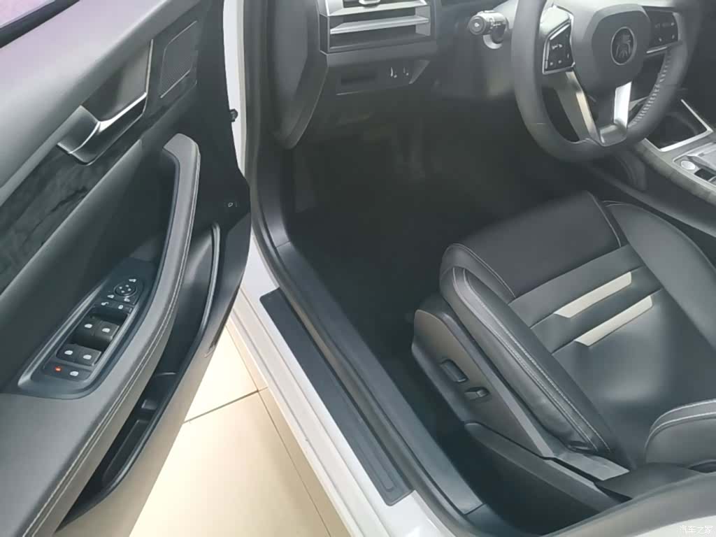 BYD Qin, 2019 16