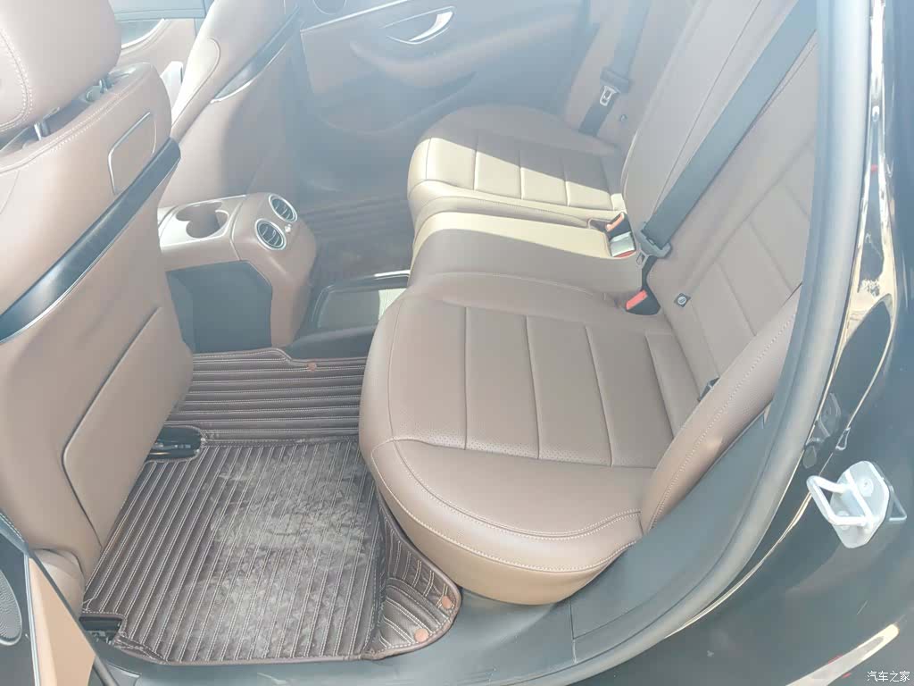 Mercedes-Benz E-Class, 2018 13