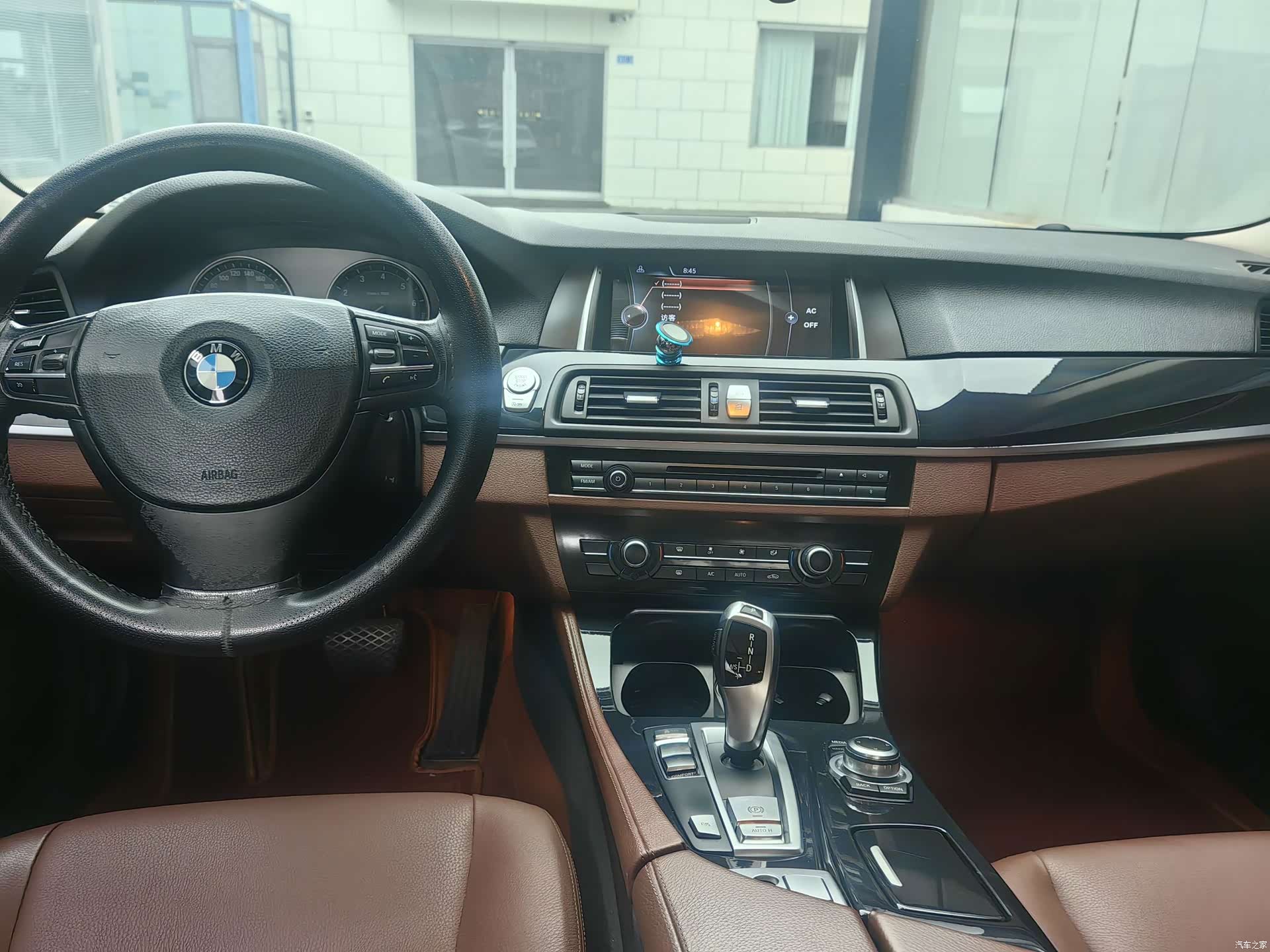BMW 5 Series, 2015 8