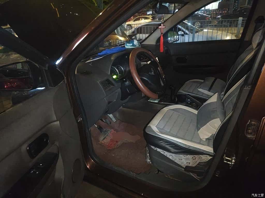 Wuling Hongguang, 2018 12
