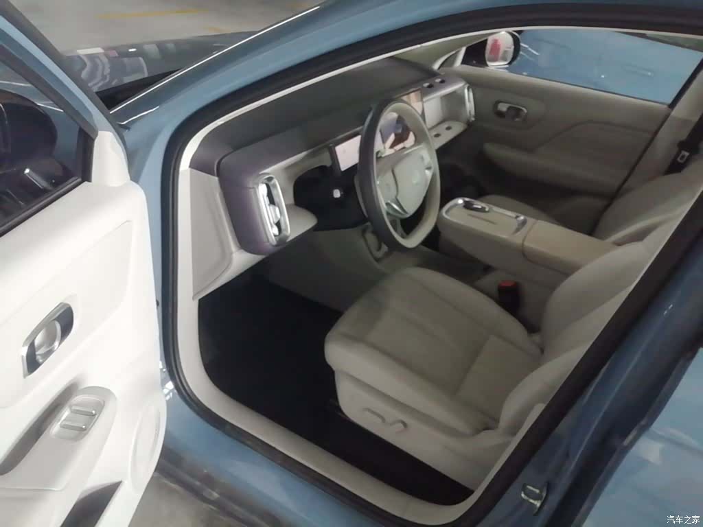 Leapmotor B10, 2025 16