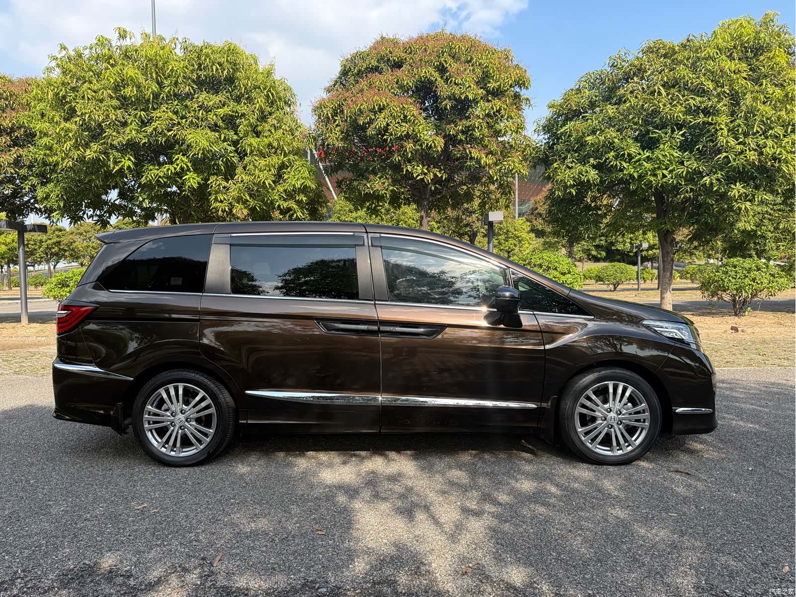 Honda Elysion, 2018 8