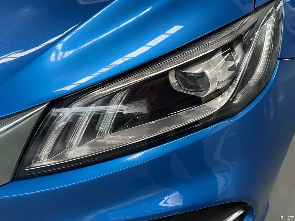 Geely Binray, 2018 3