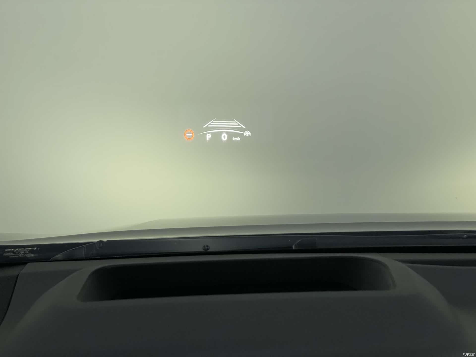 Lexus LM, 2024 8
