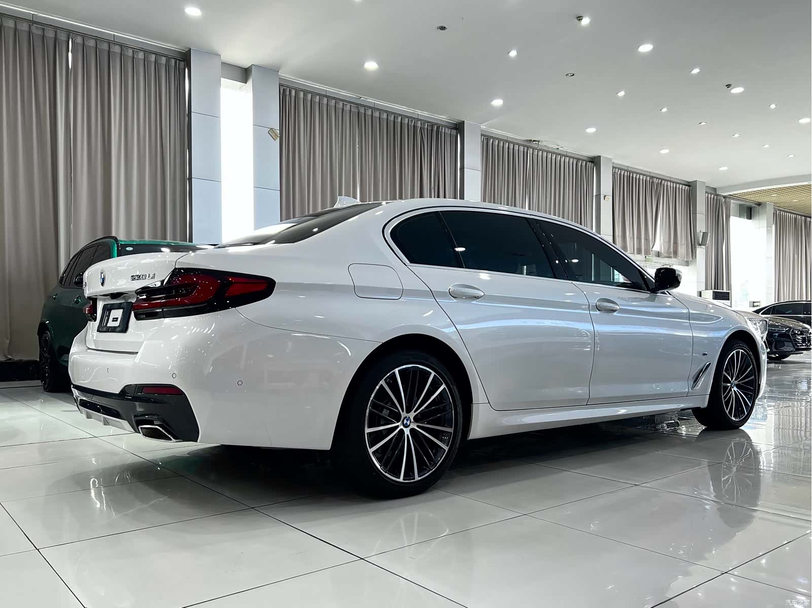 BMW 5 Series, 2024 4