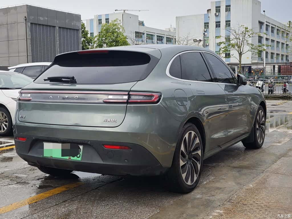 AITO M5, 2022 2