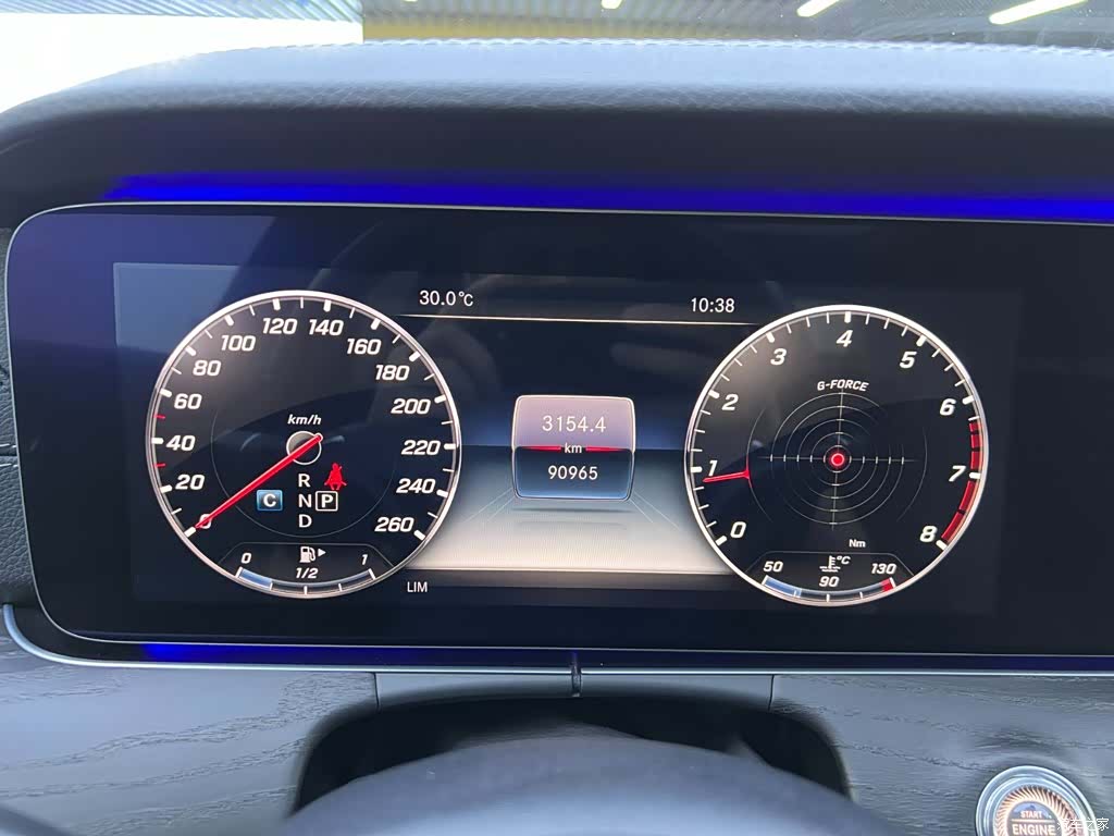 Mercedes-Benz E-Class, 2019 14