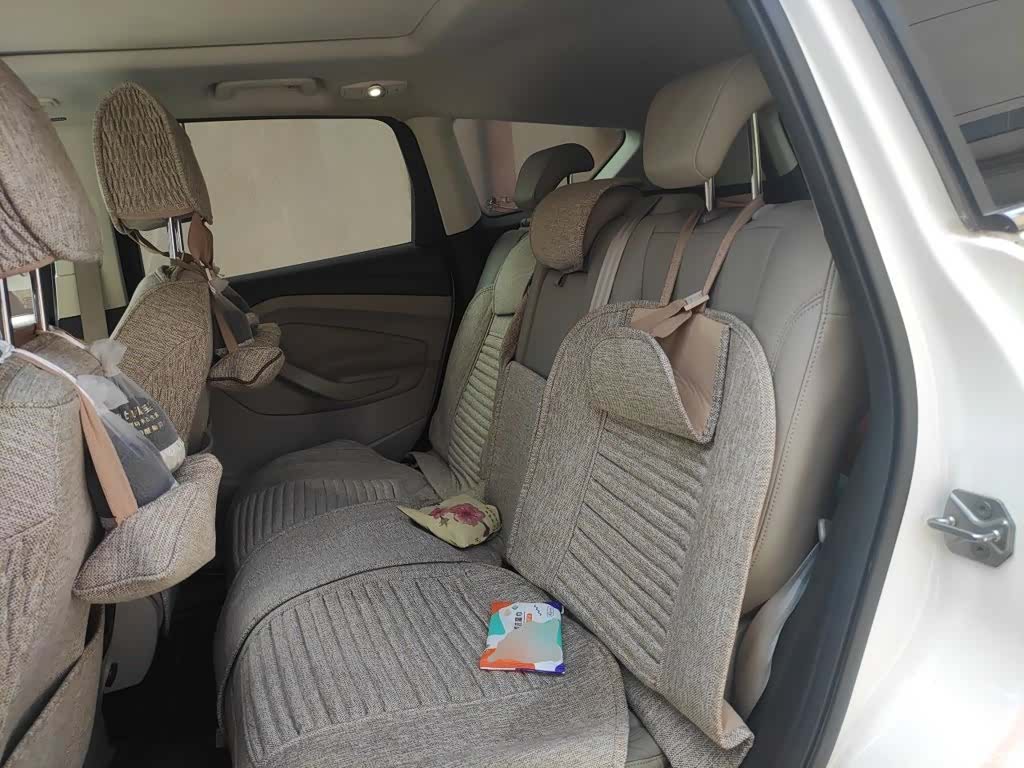 Ford Kuga, 2014 14
