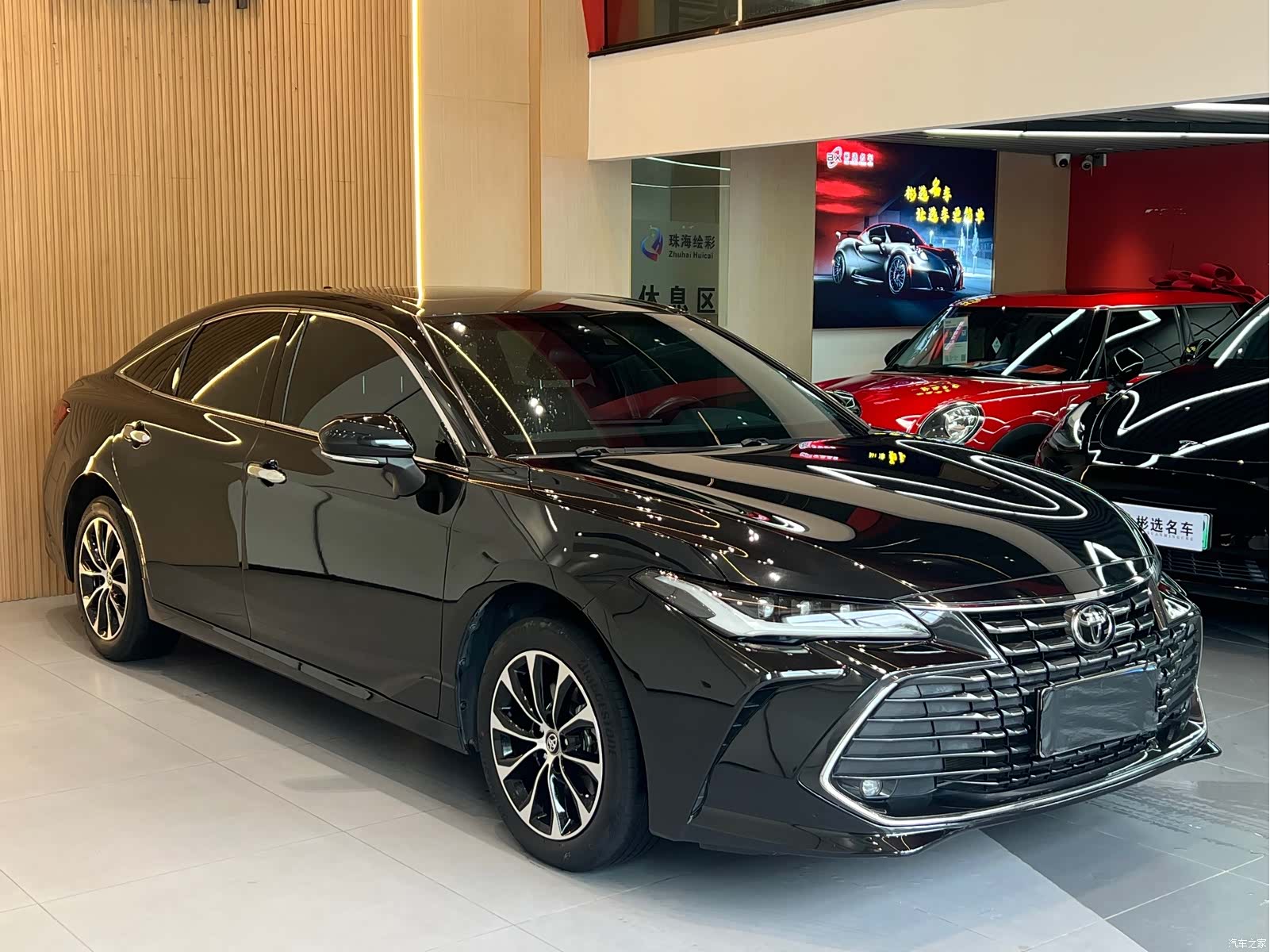Toyota Avalon, 2022 3