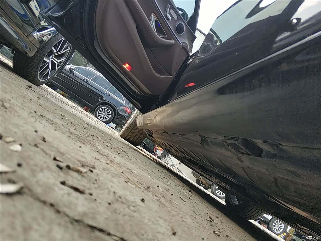 Mercedes-Benz E-Class, 2020 18
