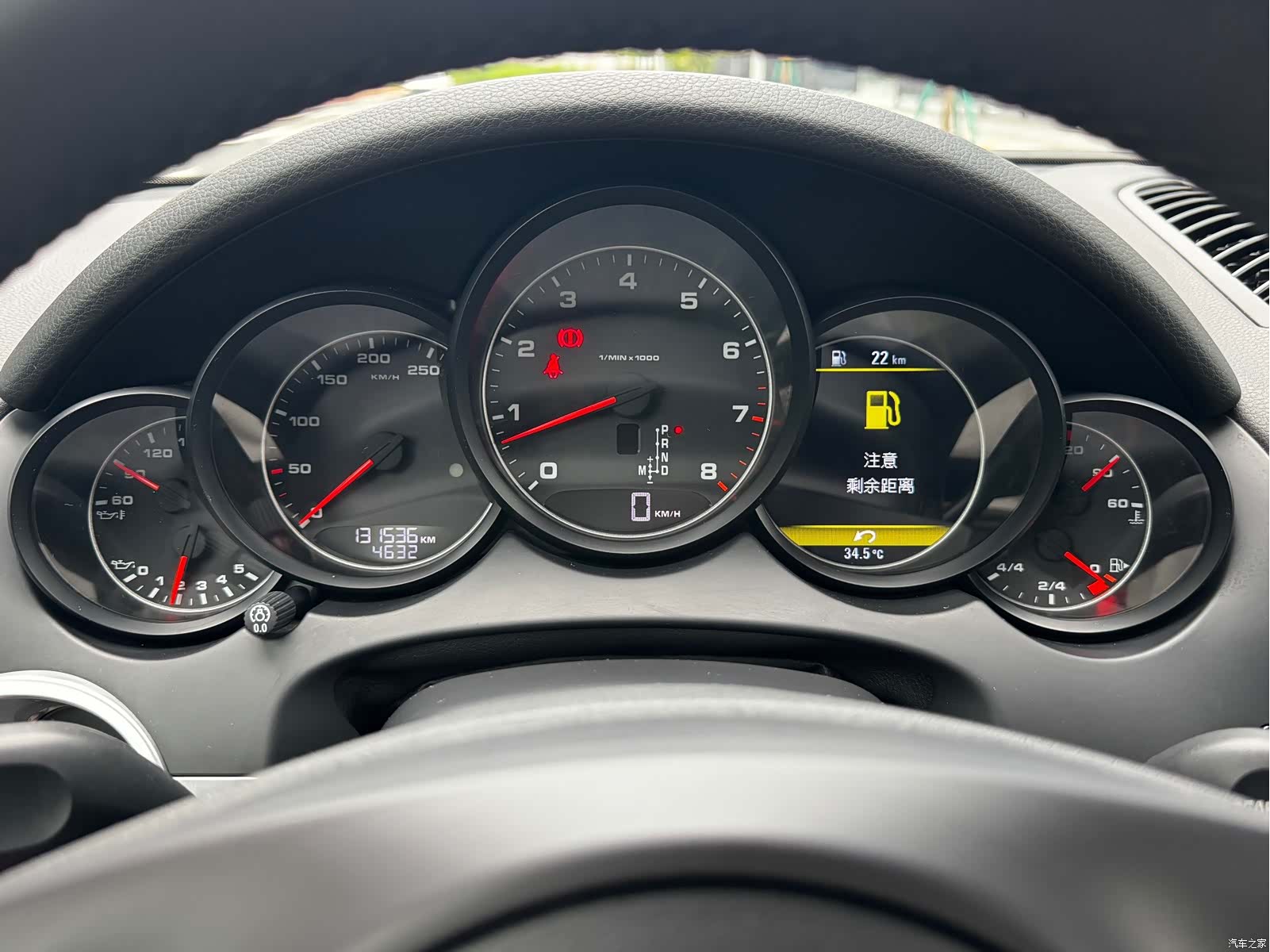 Porsche Cayenne, 2013 4
