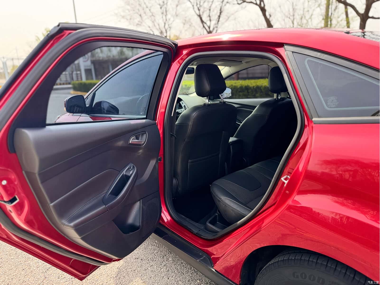 Ford Focus, 2015 23
