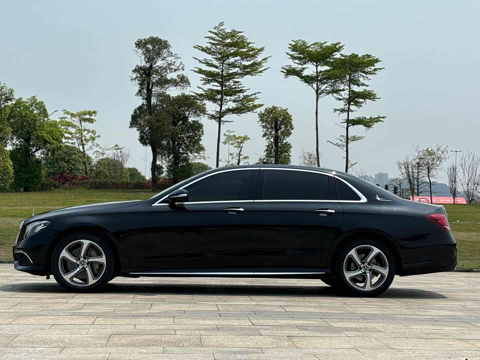 Mercedes-Benz E-class Mercedes-Benz E-class