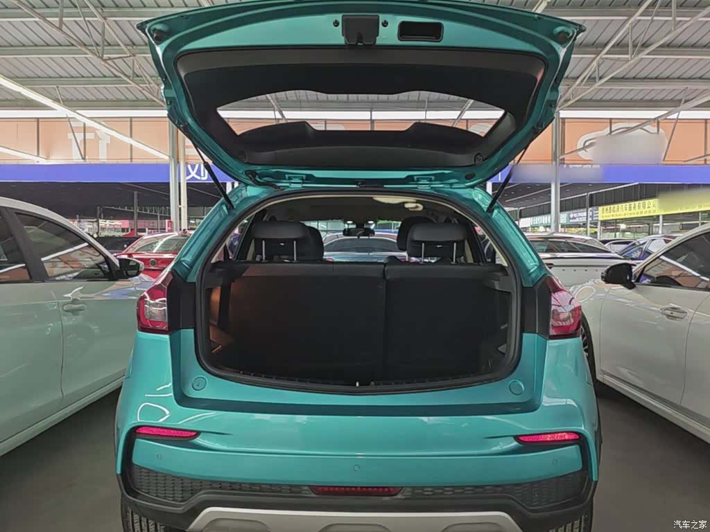 Geely X3, 2020 15