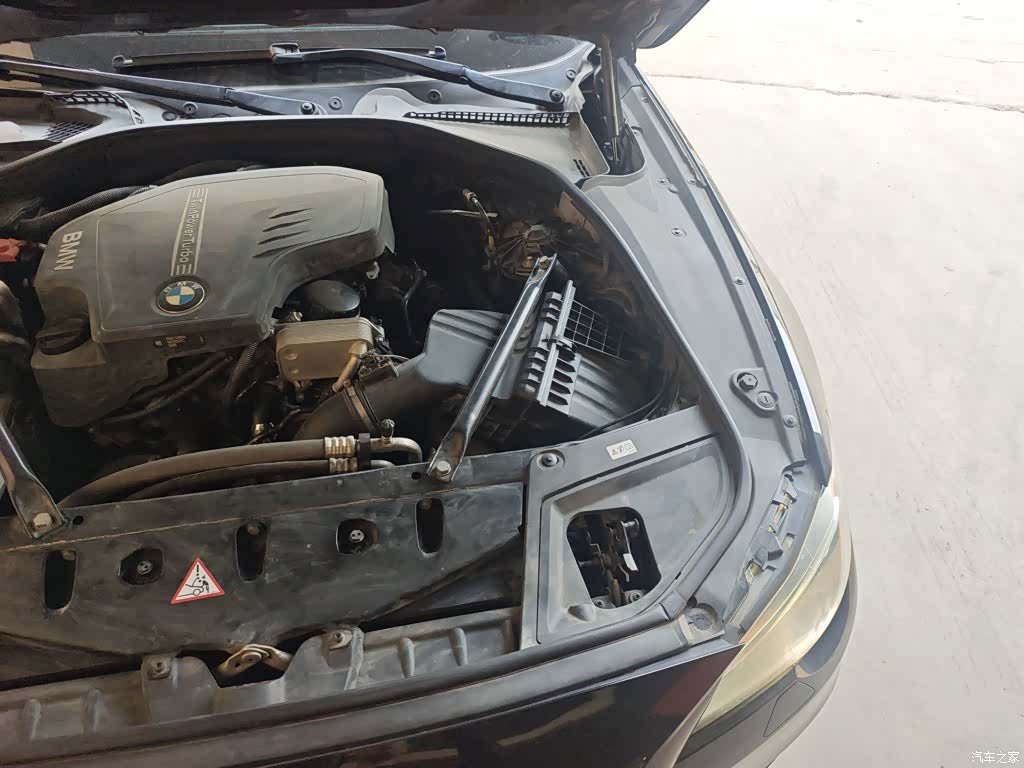 BMW 5 Series, 2016 21