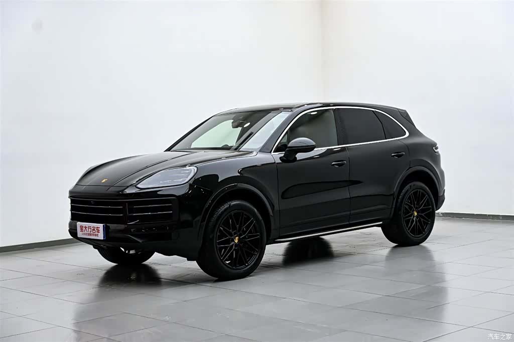 Porsche Cayenne, 2025 2